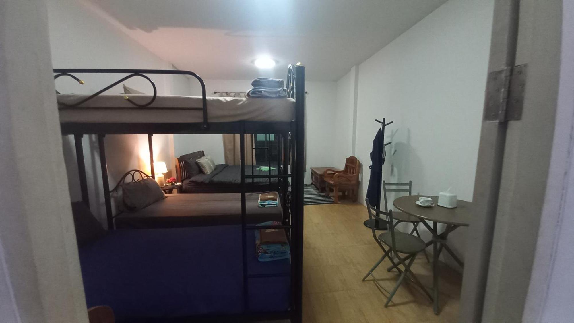 Amaretto Hostel スラート・ターニー エクステリア 写真