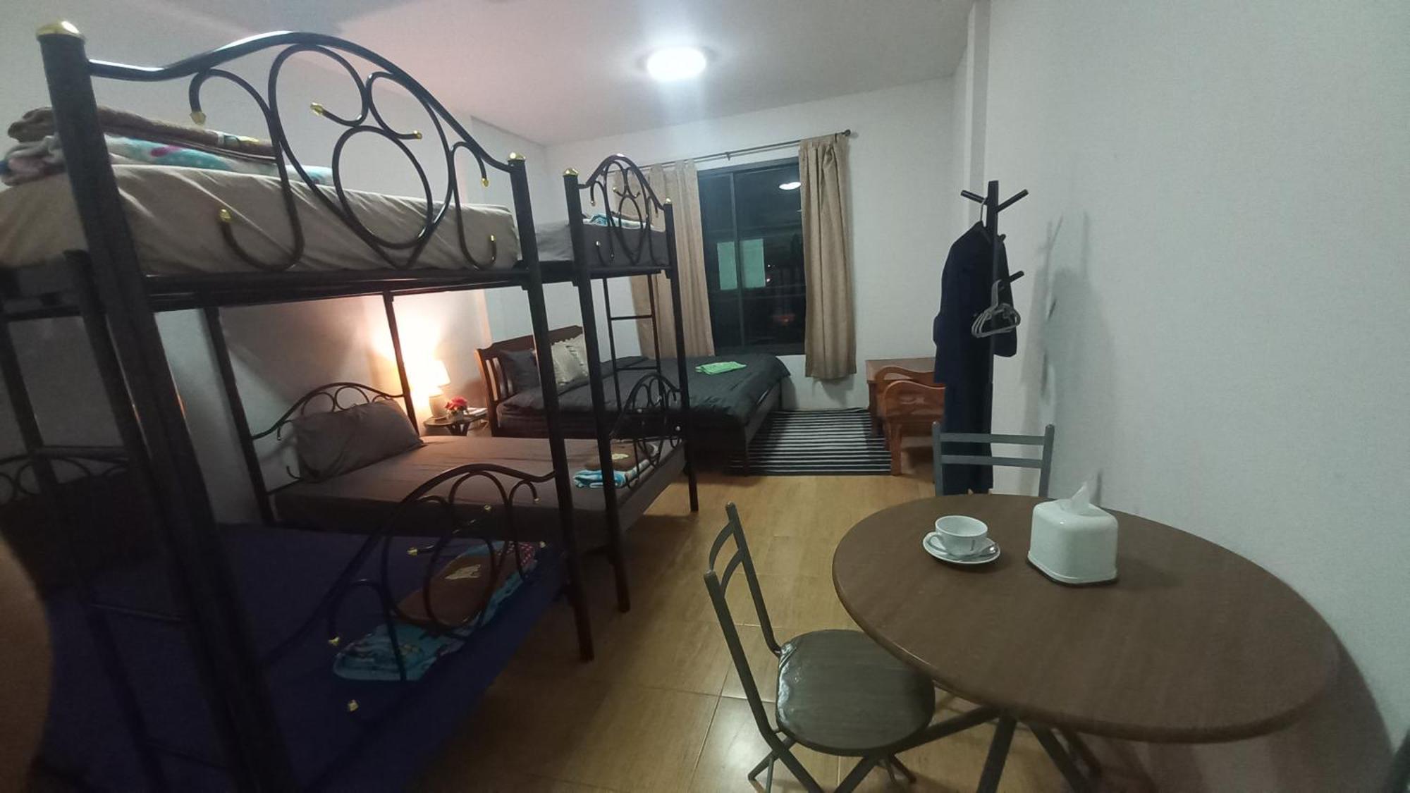 Amaretto Hostel スラート・ターニー エクステリア 写真