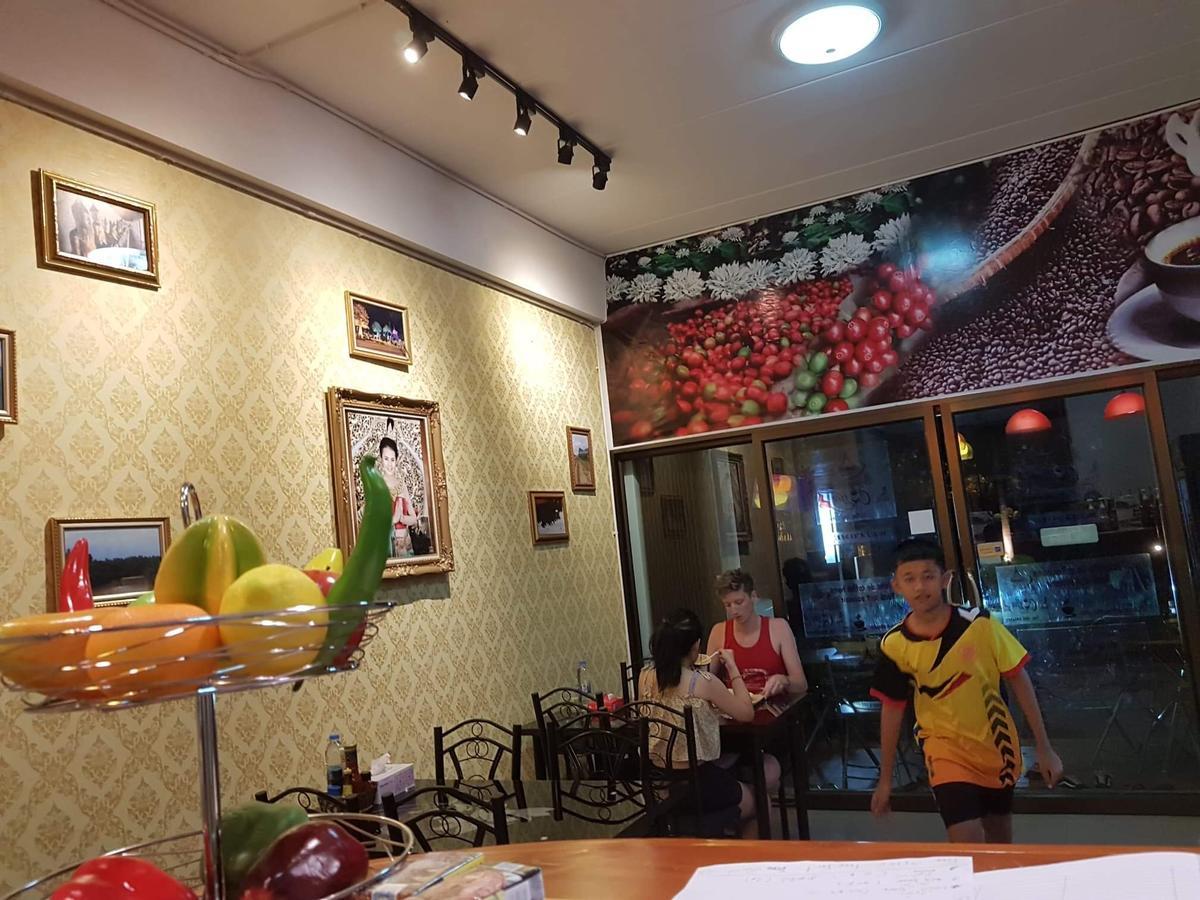 Amaretto Hostel スラート・ターニー エクステリア 写真