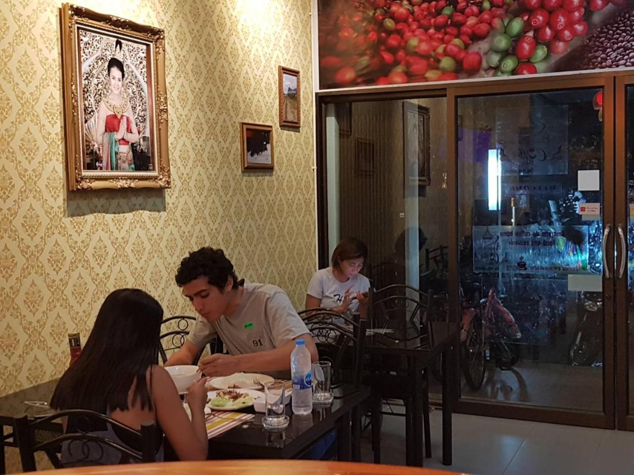 Amaretto Hostel スラート・ターニー エクステリア 写真