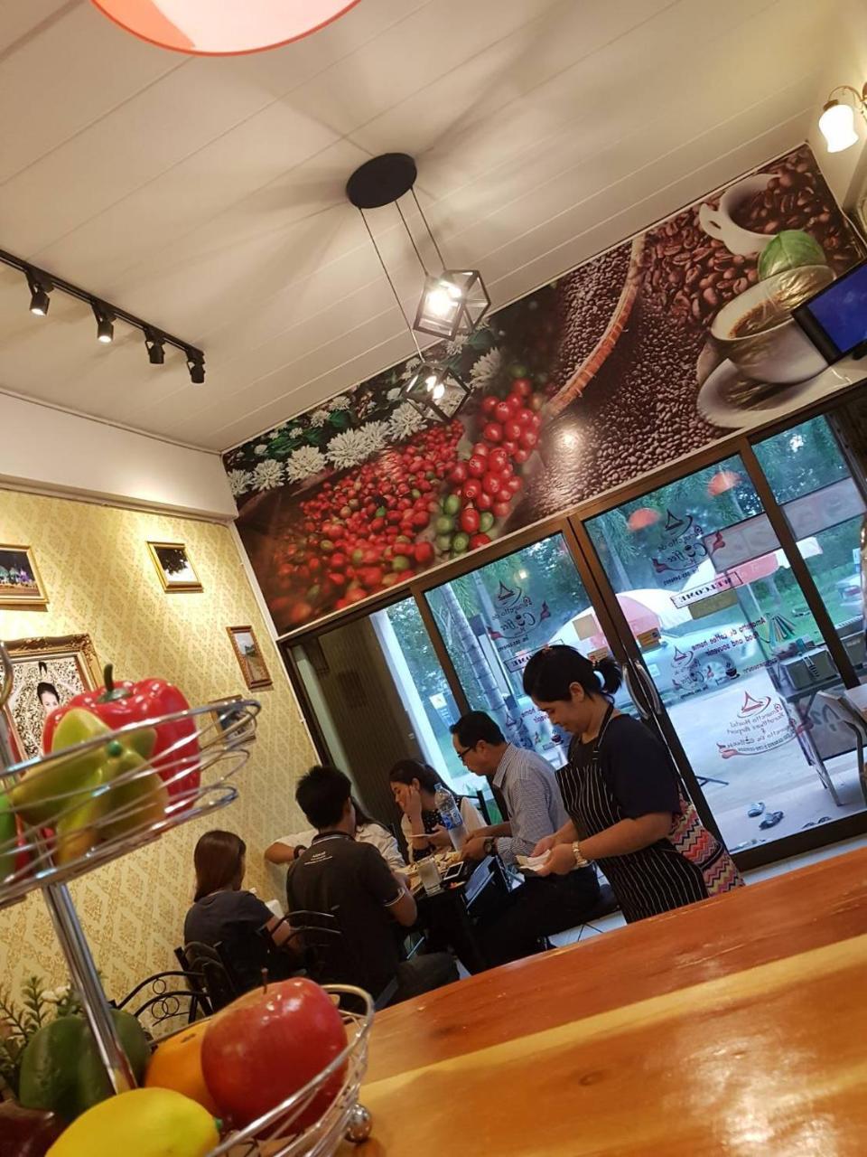 Amaretto Hostel スラート・ターニー エクステリア 写真